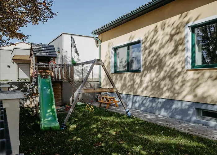 Mareli Neusiedler Stadthaus